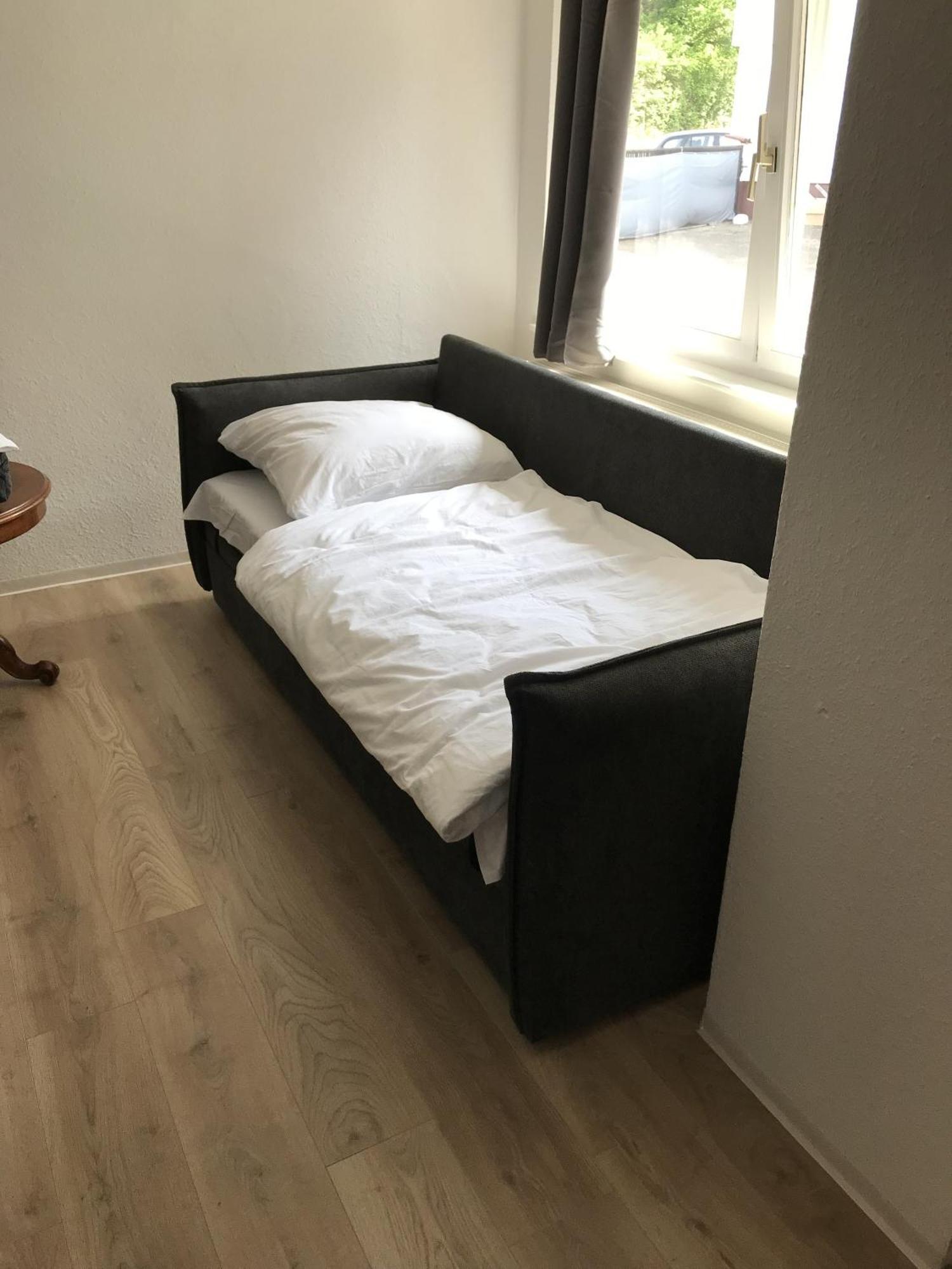 Ferien- Monteurwohnung In *
